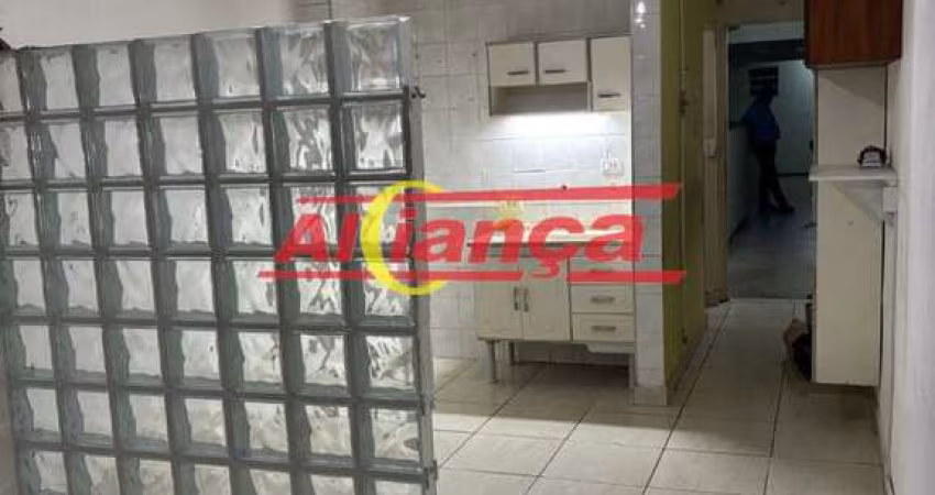 KITNET COM 1 QUARTO, 1 BANHEIRO A VENDA, 25M² POR R$ 155.000,00 - CENTRO-GUARULHOS/SP.