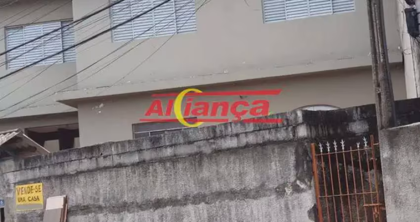'Vende-se prédio com 5 casas independentes no Jardim Lenize, Guarulhos.