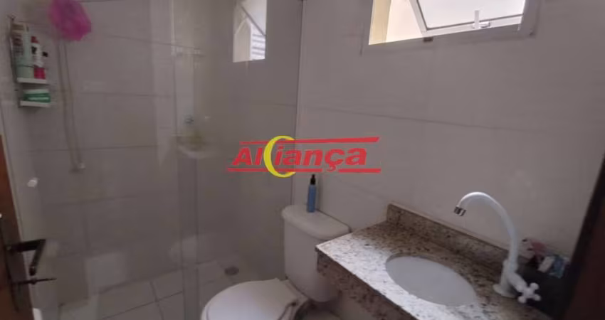 Casa de condomínio de 70m², 3 quartos, 1 suíte, 2 vagas, condomínio R$180,00. Agenda já!