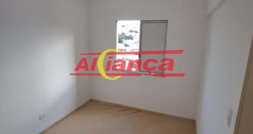 APTO NO CONDOMINIO ÁGUAS FORMOSA