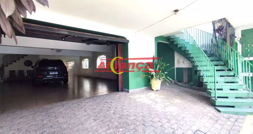 SOBRADO ESPAÇOSO À VENDA NO JARDIM SANTA MENA - GUARULHOS