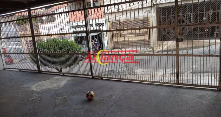 SAO DUAS CASAS EM CUMBICA!! BEM PROXIMO DA DUTRA!