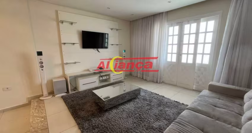 CASA ASSOBRADADA NO JD ROSA DE FRANÇA PORTEIRA FECHADA