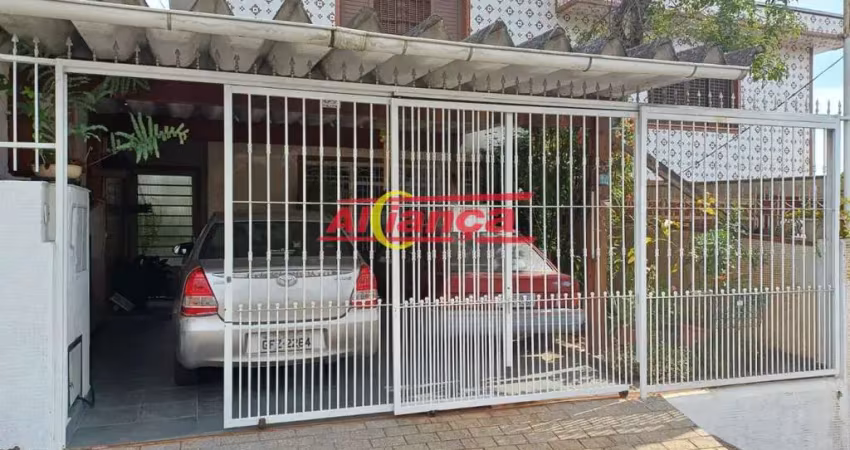 Sobrado na zona norte com quintal e excelente localidade