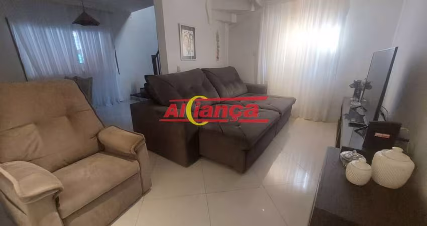 Casa Sobrado à Venda, Próximo ao Metrô Tucuruvi - 3 Dormitórios, 160m²