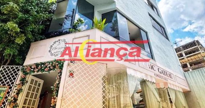 LOJA SALÃO COMERCIAL - 270m² - COM 2 ANDARES - COZINHA - 3 VAGAS - 2 BANHEIROS - VILA PROGRESSO