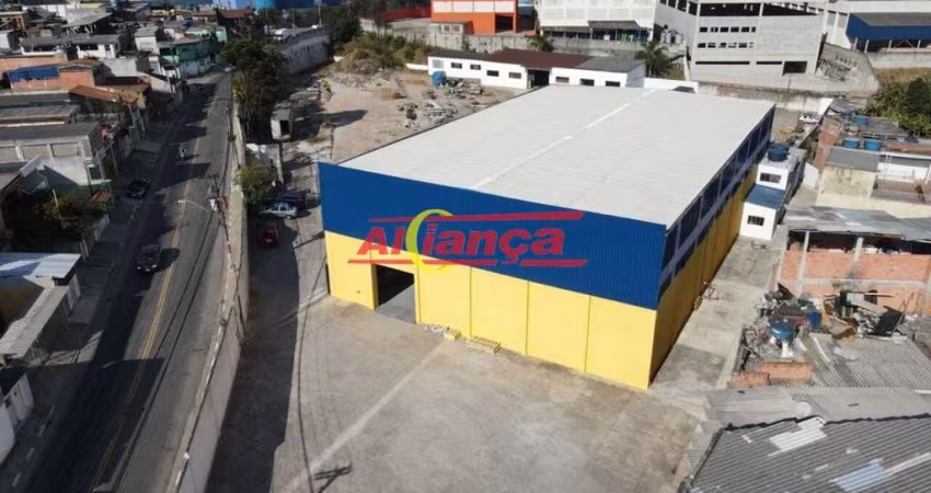 Galpão / Depósito / Armazém à venda, 2000m² - Água Chata