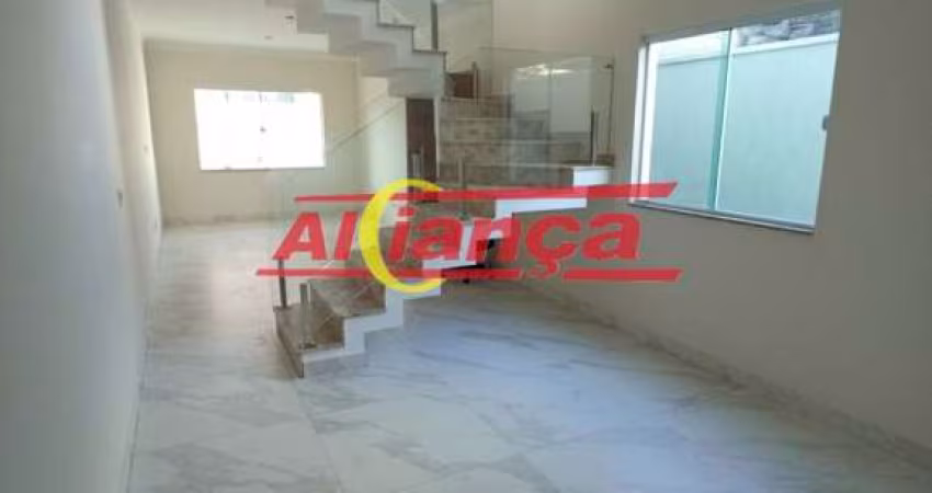 Sobrado Novo 3 suítes e 4 vagas à venda - Gopouva / Guarulhos