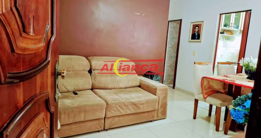 Apartamento Térreo á Venda com 50m² - 2 Dormitórios - R$ 170.000,00