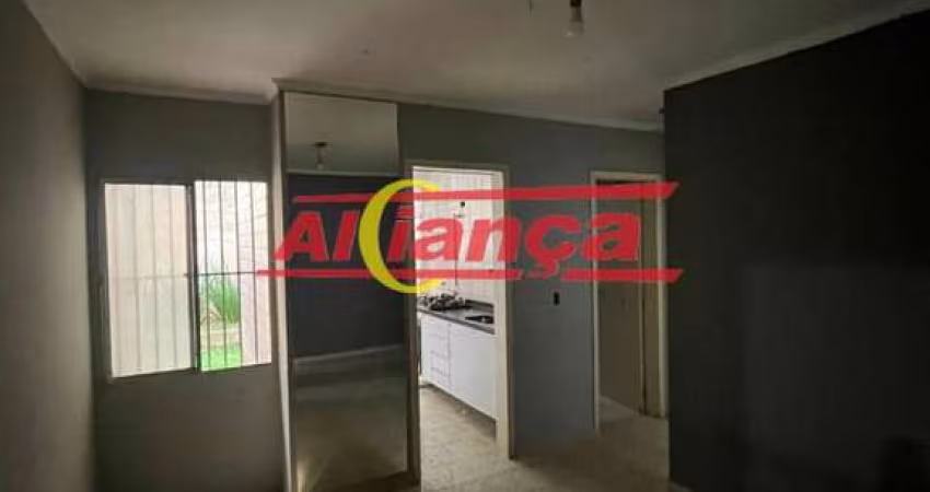 Apartamento no Centro de Guarulhos, 60 m2, 2 dormitorios, 1 vaga de garagem. Próximo ao Shopping.