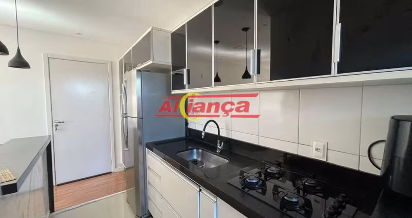 Apartamento com quintal e churrasqueira privativo 2 dorm. com 1 suíte, 2 Banheiros e 2 vagas