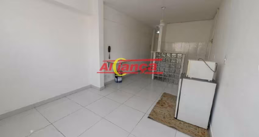 STUDIO CENTRO - 1 DORM - SEM VAGA