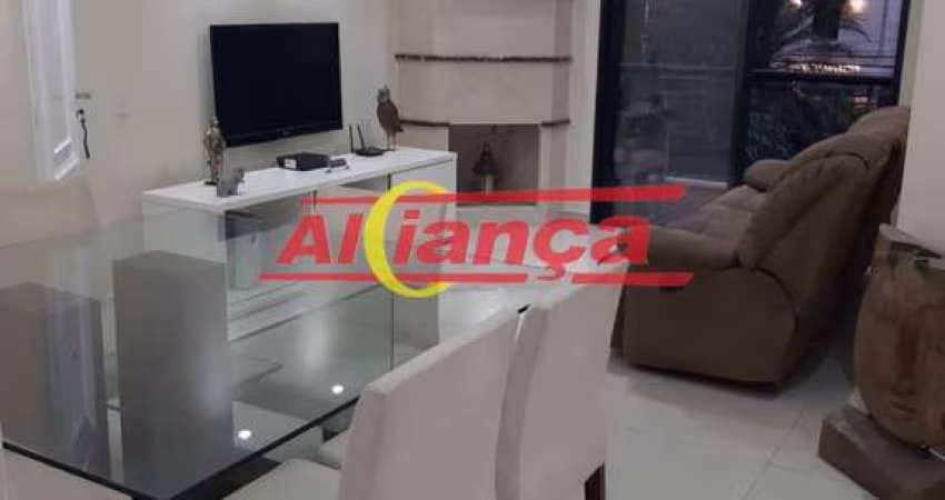 Excelente apartamento no Tatuapé com 93 m², 3 dormitórios, sendo 1 suíte, 2 vagas e sacada