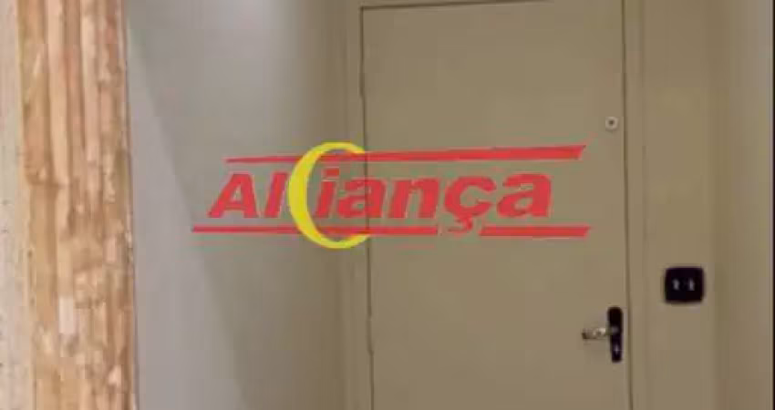 Apartamento com o excelente planta e bem localizado