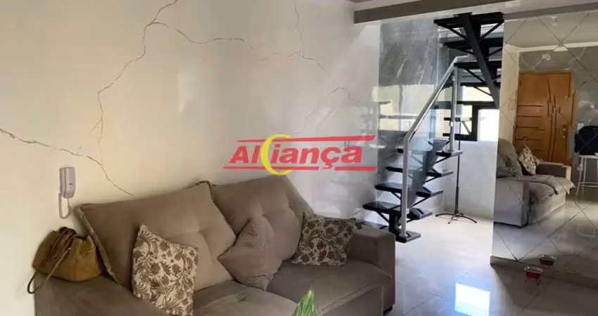 Cobertura, com churrasqueira. porteira fechada, cliente vai tirar só os pertences pessoais e a tv.