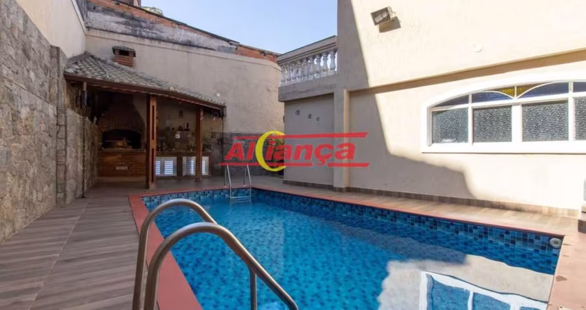 Sobrado com piscina
