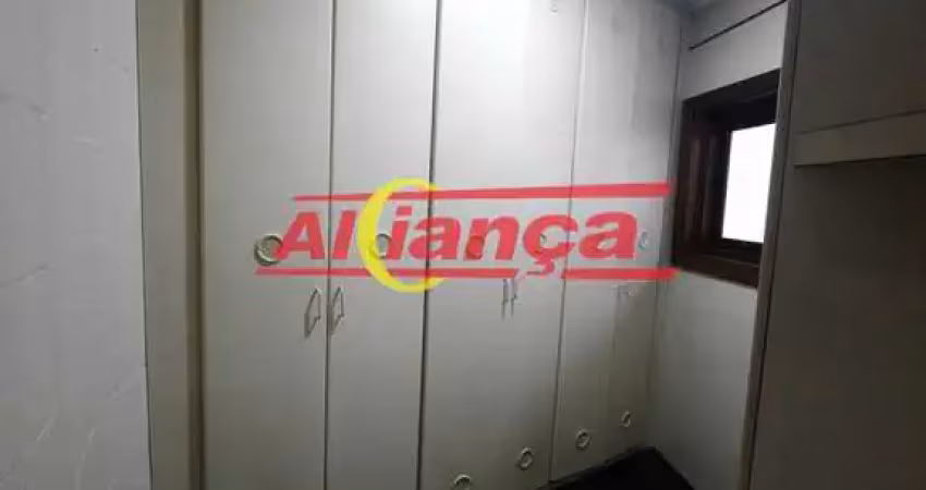 Casa de luxo no condomínio arujazinho iii - arujá/sp