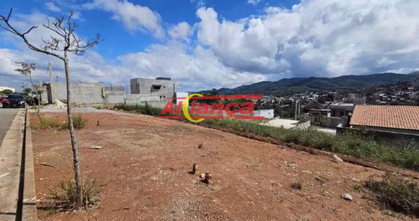 Terreno de excelente qualidade, localizada no loteamento denominado jardim nazaré 2 com 140 m²