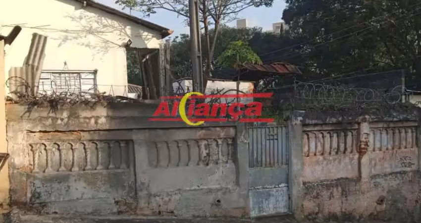 Casa térrea em ótima localização bairro gopoúva,guarulhos, quarto,sala,cozinha.