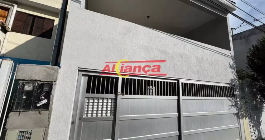 Lindo sobrado 3 quartos 1suite /3 vagas /ótimo local / 750 mil