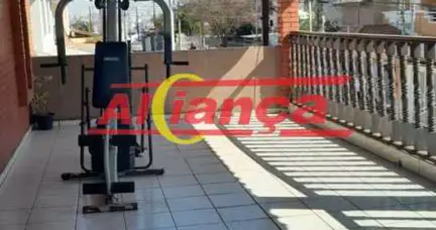 Casa em condomínio fechado com 4 quartos à venda na Rua Santa Tereza, 217, Vila Milton, Guarulhos