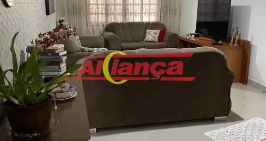 Casa com 3 quartos à venda na Rua Antônio Alexandre de Araújo, 340, Jardim Rosana, Guarulhos