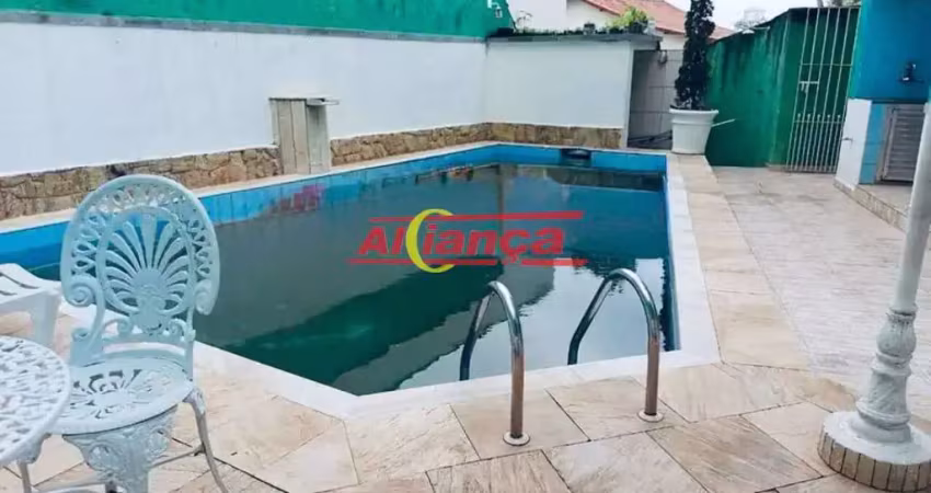 Sobrado á venda com piscina no jardim guapira em são paulo