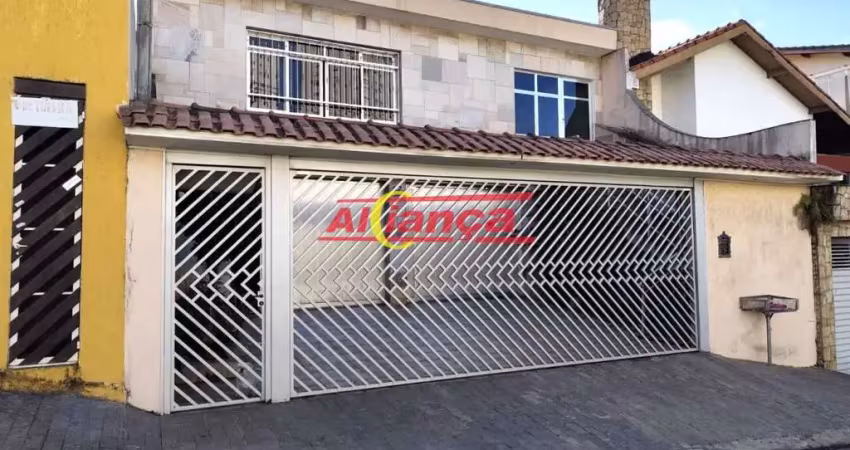 Sobrado à venda com 3 dormitórios, sendo 1 suíte, no jardim santa mena