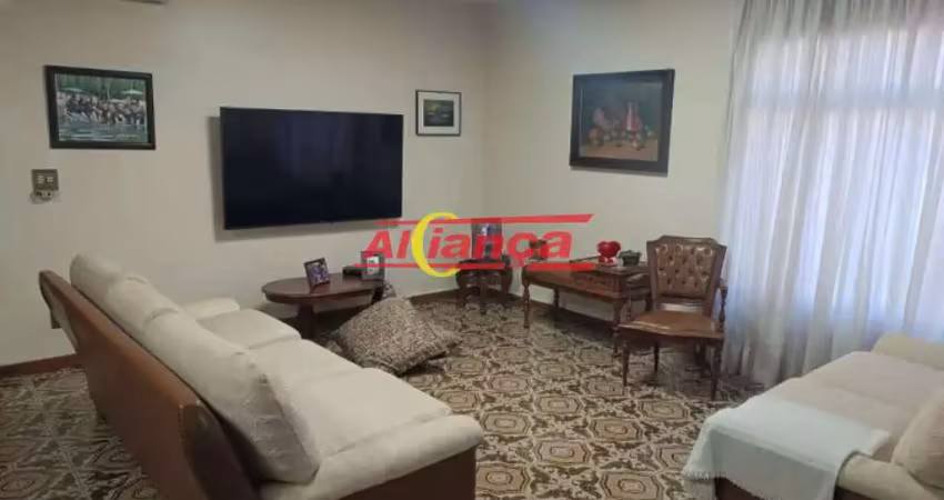 Casa com 3 quartos à venda na Avenida São Luiz, 692, Vila Rosália, Guarulhos
