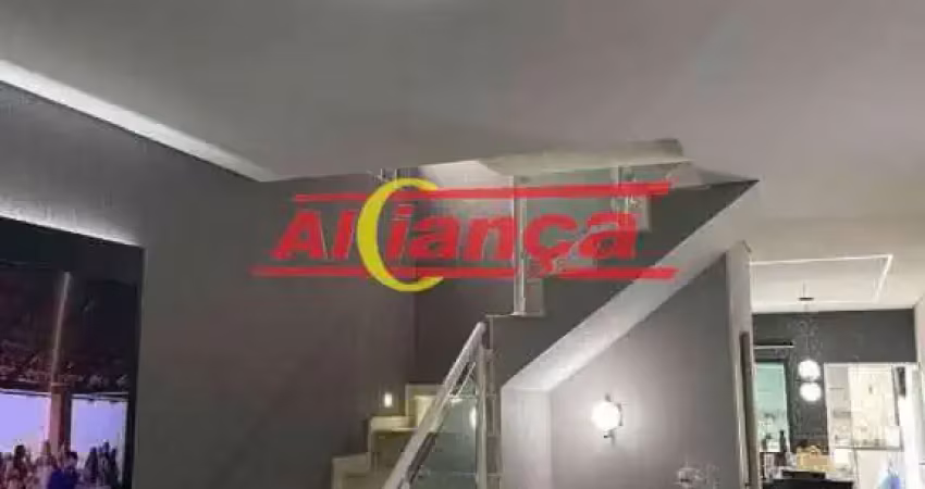 Sobrado a venda 160m², 3 dormitórios, 4 vagas e área gourmet com churrasqueira