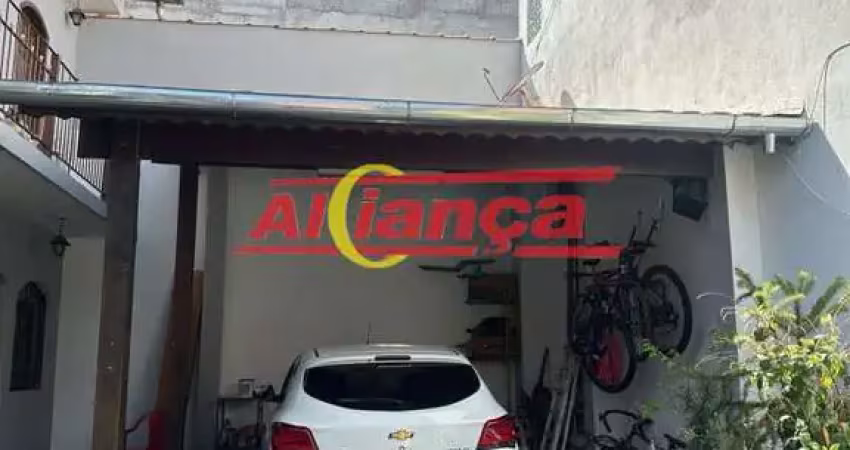 Casa com 3 quartos à venda na Avenida Serra da Mantiqueira, 642, Vila Carmela I, Guarulhos