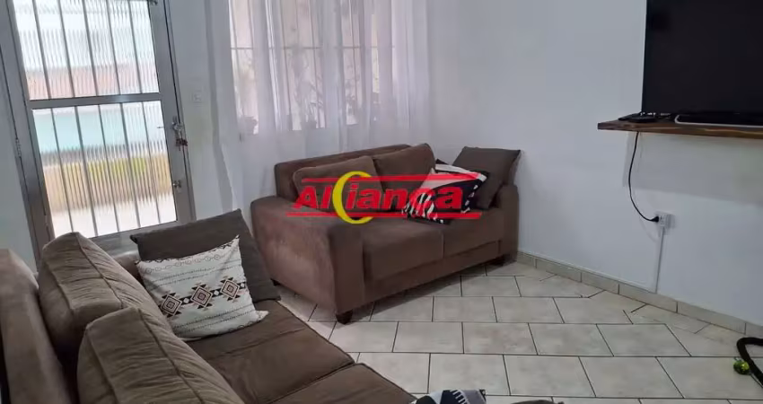 Casa com 3 quartos à venda na Travessa Toritama, 52, Ponte Grande, Guarulhos