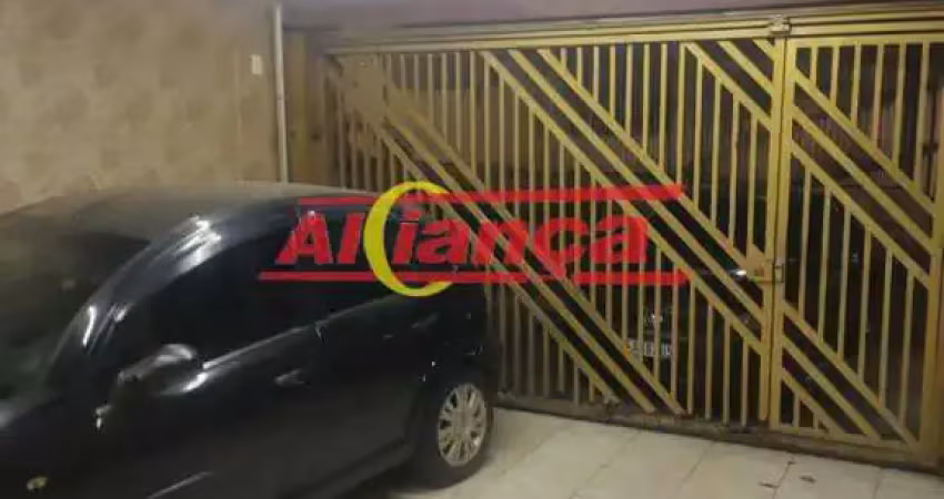 Casa 2 dormitórios, garagem 2 carros e   área gourmet com churrasqueira.