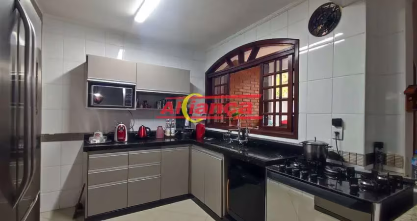 Casa térrea 220m², com 3 quartos e 1 suíte à venda na vila augusta