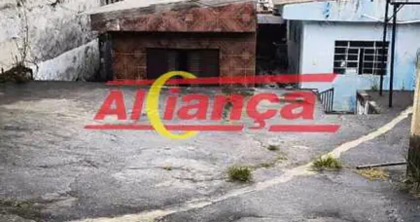 Casa com 3 quartos à venda na Rua Piquete Carneiro, 130, Parque Uirapuru, Guarulhos