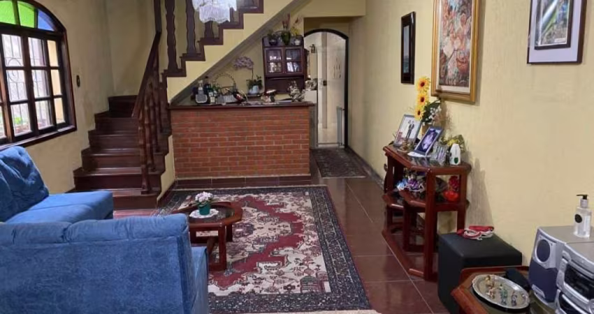 SOBRADO COM 4 QUARTOS, SENDO 1 SUÍTE A VENDA, 200 m² Jardim Santa Mena - Guarulhos - SP