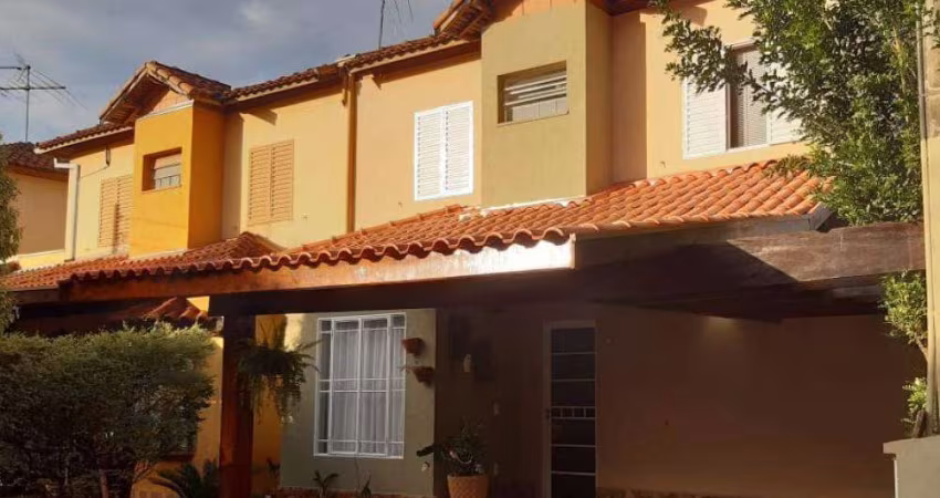 Casa Condomínio Campos do Jordão 3 dormitórios