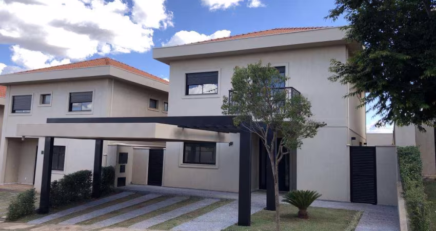 Casa em Condomínio - Vila do Golfe - Condomínio Formosa - 3 Suítes
