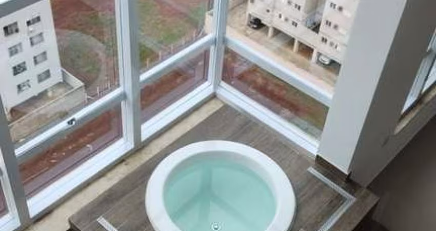 Cobertura tipo duplex, 84m², nunca habitado, linda vista para a rodovia Antônio Duarte Nogueira, próximo ao Ribeirão Shopping e ao Shopping Iguatemi.