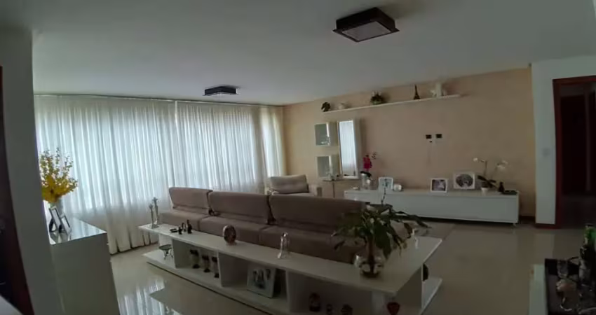 Maria luiza quadros candeias, apartamento de luxo com 3 suítes e 150 m².