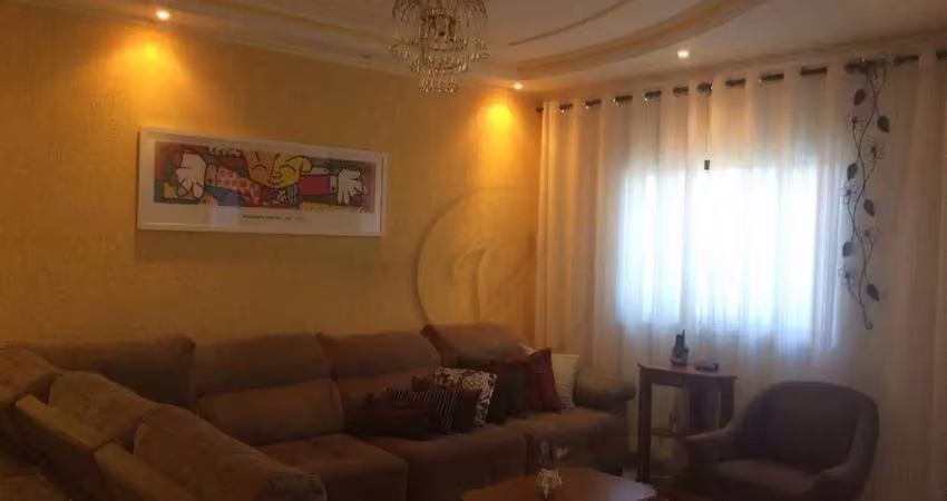 Sobrado com 3 dormitórios para alugar, 246 m² por R$ 6.033,39/mês - Jardim Utinga - Santo André/SP