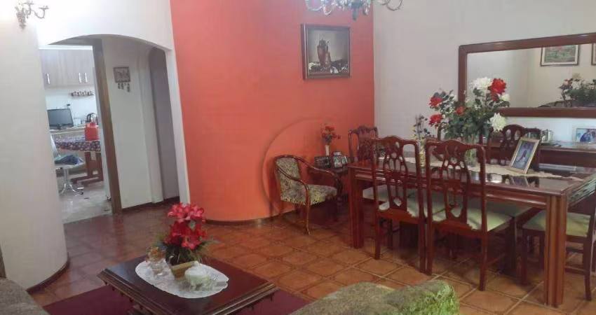 Casa à venda, 258 m² por R$ 810.000,00 - Campestre - Santo André/SP