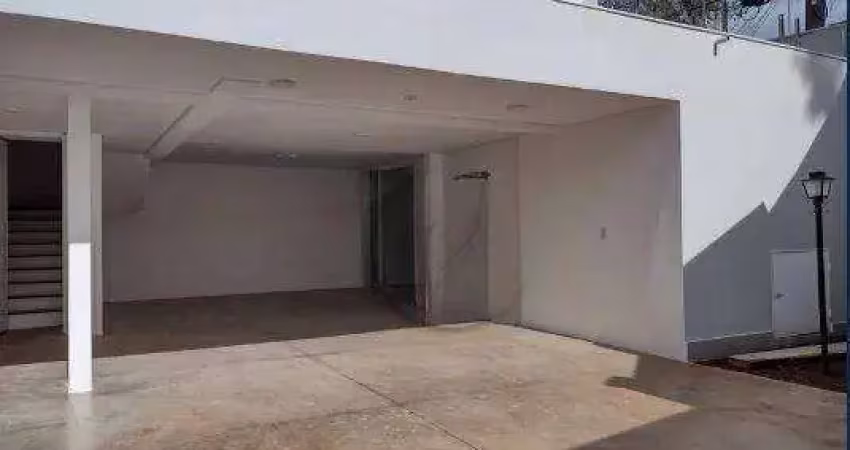 Casa com 3 quartos para alugar na Rua dos Faveiros, Vila Alpina, Santo André