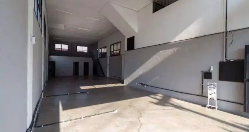 Galpão com 432m² para locação no bairro casa branca em santo andré.