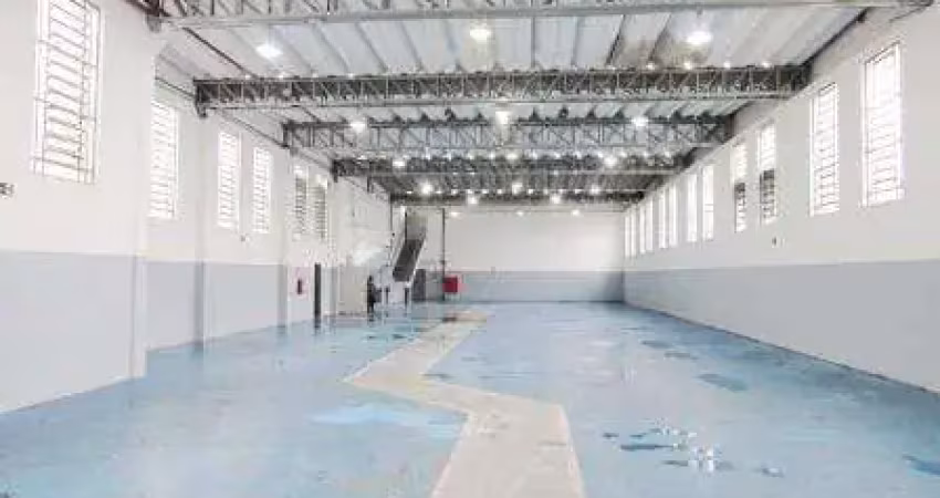 Galpão industrial com 1.372m² para alugar em diadema