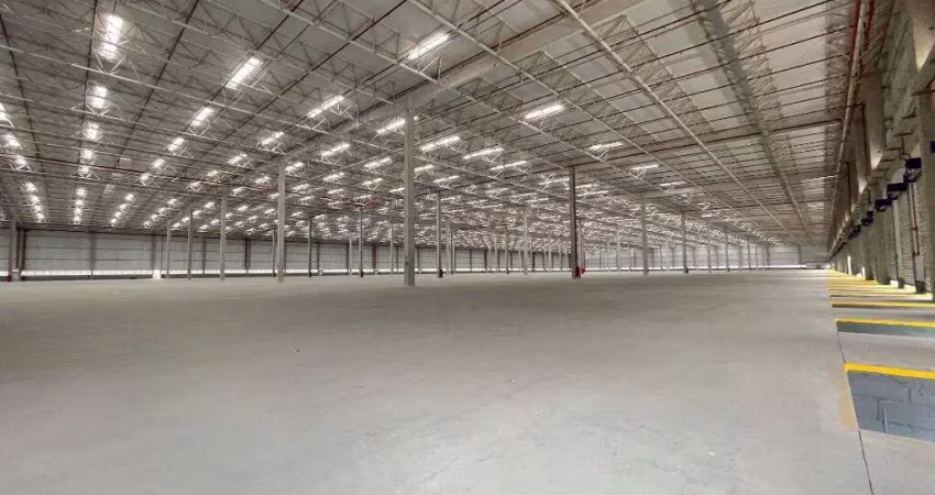 Galpão com 6.467m² em condomínio logístico para locação em mauá.