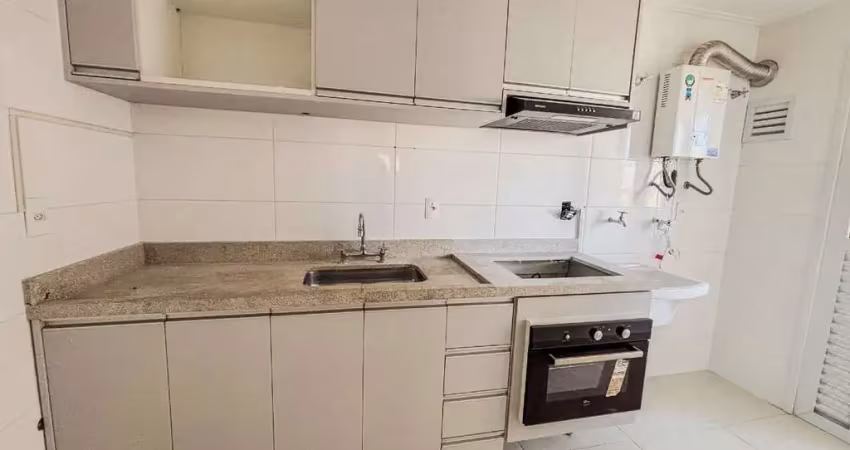 Apartamento 2 dormitórios com suíte e varanda na vila bastos, santo andré