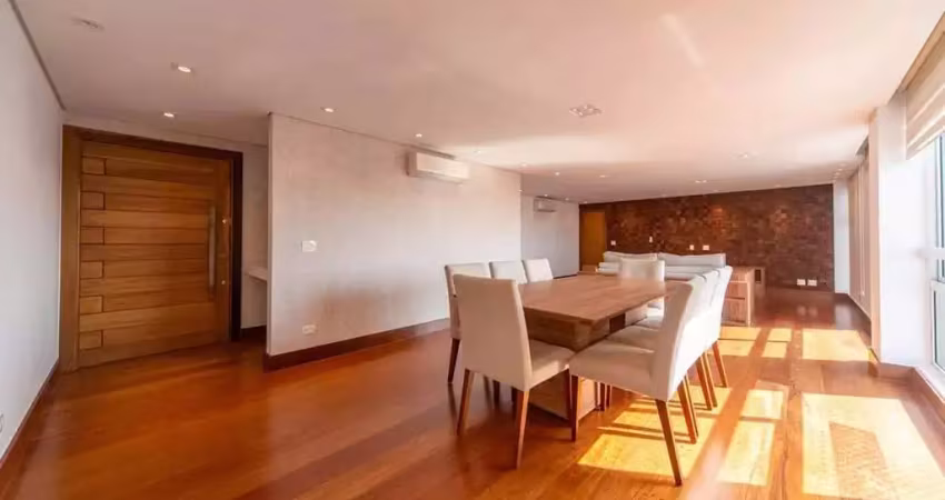 Apartamento mobiliado, 4 dorms (1 suíte) | 199 m² | 2 vagas paralelas | vila assunção, santo andré