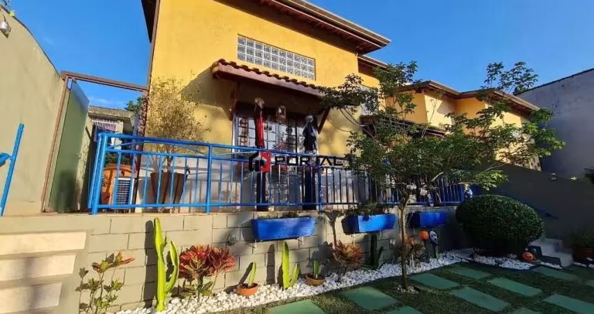 Casa em condomínio fechado com 3 quartos à venda na Avenida São Camilo, 1, Chácara São João, Carapicuíba