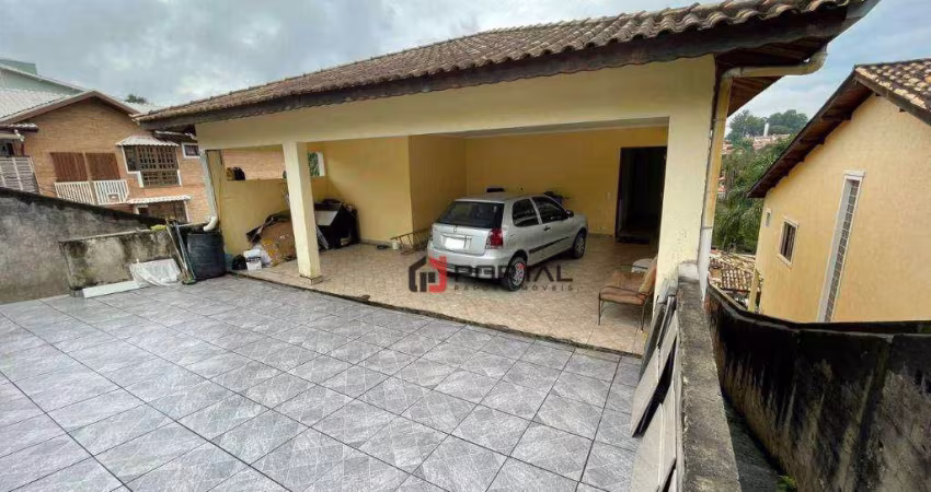 Casa com 3 dormitórios à venda, 380 m² por R$ 900.000,00 - Granja Viana - Cotia/SP
